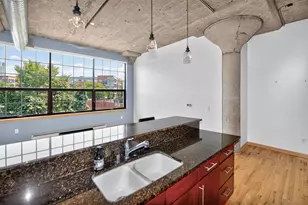 311 E Erie St, Milwaukee, WI 53202 - Photo 8