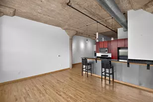 311 E Erie St, Milwaukee, WI 53202 - Photo 16