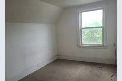 2151 N 38th St, Milwaukee, WI 53208 - Photo 4