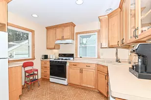 3038 S 55th St, Milwaukee, WI 53219 - Photo 12