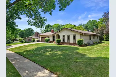 732 S Grandview Blvd, Waukesha, WI 53188 - Photo 1