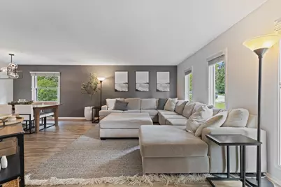 732 S Grandview Blvd, Waukesha, WI 53188 - Photo 4