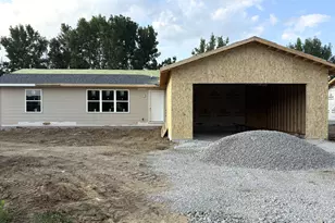 1278 E Bluff Rd, Whitewater, WI 53190 - Photo 2