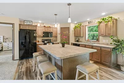 1278 E Bluff Rd, Whitewater, WI 53190 - Photo 8