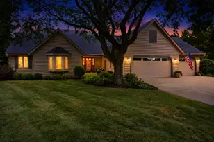 2203 Napa Trail, Waukesha, WI 53188 - Photo 2