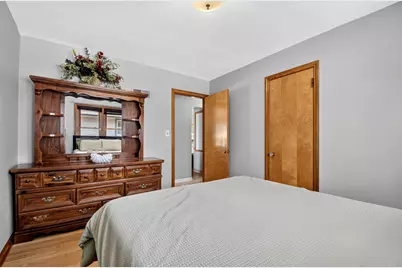 3704  77th St, Kenosha, WI 53142 - Photo 12