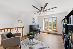 W307N2873 Fieldwood Dr, Delafield, WI 53072 - Photo 48