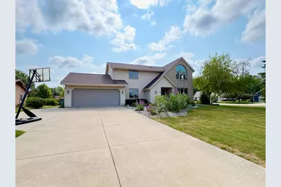 1253  Linden Kansasville Ln, Racine, WI 53139 - Photo 1