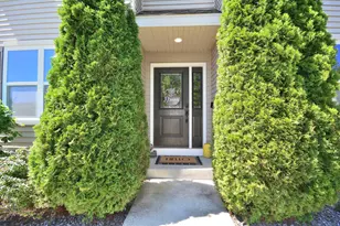 1525 Whitewater Dr, West Bend, WI 53095 - Photo 34