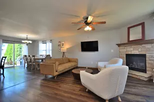 1525 Whitewater Dr, West Bend, WI 53095 - Photo 2