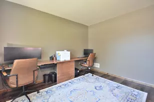 1525 Whitewater Dr, West Bend, WI 53095 - Photo 10