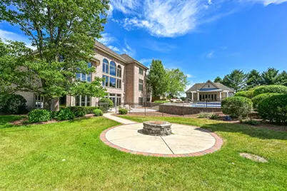3277 N Canterbury Ln, Summit, WI 53066 - Photo 56