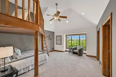 3277 N Canterbury Ln, Summit, WI 53066 - Photo 34