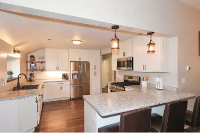 4908  Anker Rd, Racine, WI 53405 - Photo 8