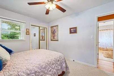 423 N Hine Ave, Waukesha, WI 53188 - Photo 12