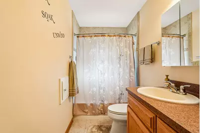 423 N Hine Ave, Waukesha, WI 53188 - Photo 18
