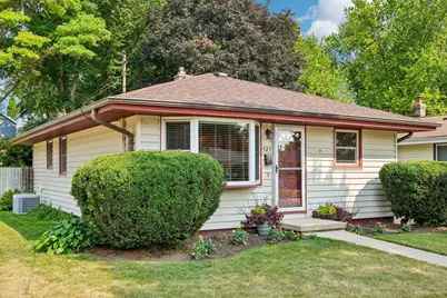 423 N Hine Ave, Waukesha, WI 53188 - Photo 44