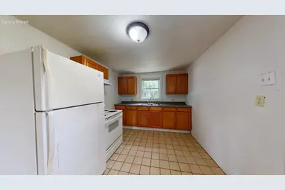 709 S Main St, Jefferson, WI 53549 - Photo 6