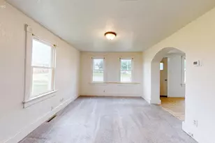 709 S Main St, Jefferson, WI 53549 - Photo 18