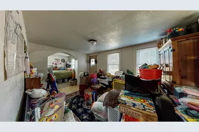 709 S Main St, Jefferson, WI 53549 - Photo 8