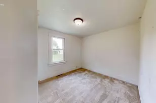 709 S Main St, Jefferson, WI 53549 - Photo 28