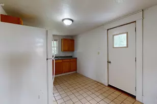 709 S Main St, Jefferson, WI 53549 - Photo 8