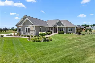 N83W27815 Cress-Brook Ct, Lisbon, WI 53029 - Photo 1