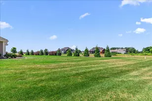 N83W27815 Cress-Brook Ct, Lisbon, WI 53029 - Photo 66