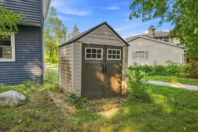 W53N849  Castle Ct, Cedarburg, WI 53012 - Photo 26