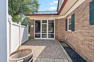 822 Hawthorne Terrace, Manitowoc, WI 54220 - Photo 26