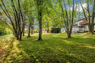 6908 W Marine Ct, Milwaukee, WI 53223 - Photo 26