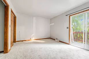 6908 W Marine Ct, Milwaukee, WI 53223 - Photo 14