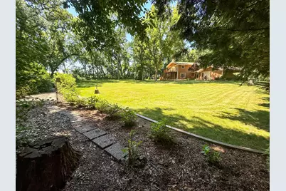 N5277  Towne Rd, Lamartine, WI 53963 - Photo 8