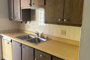 4244 N 104th St, Milwaukee, WI 53222 - Photo 10