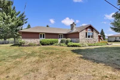 6050  Mill St, Lyons, WI 53105 - Photo 4
