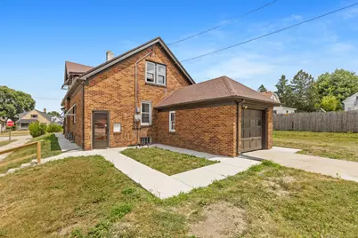1313  Marquette Ave, South Milwaukee, WI 53172 - Photo 28