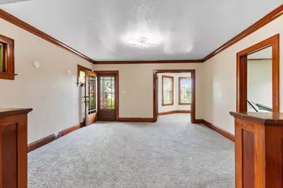1313  Marquette Ave, South Milwaukee, WI 53172 - Photo 4