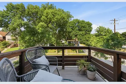 2110 S Aldrich St, Milwaukee, WI 53207 - Photo 6