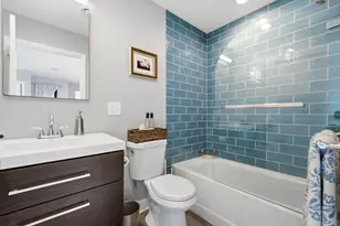 2110 S Aldrich St, Milwaukee, WI 53207 - Photo 24