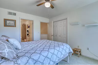 14025 W Lenox Dr, New Berlin, WI 53151 - Photo 20