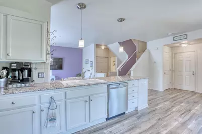 14025 W Lenox Dr, New Berlin, WI 53151 - Photo 4