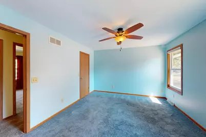 280  Crestview Ln, Lake Mills, WI 53551 - Photo 18