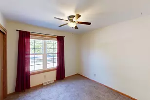 280 Crestview Ln, Lake Mills, WI 53551 - Photo 22