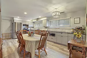 217 W Geneva St, Delavan, WI 53115 - Photo 6