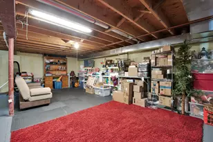 8820 W Travis Ln, Franklin, WI 53132 - Photo 22