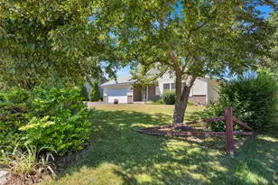 8820 W Travis Ln, Franklin, WI 53132 - Photo 1