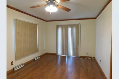 8622 W Villard Ave, Milwaukee, WI 53225 - Photo 2