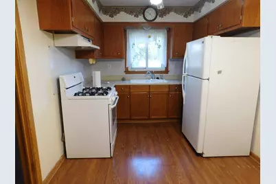 8622 W Villard Ave, Milwaukee, WI 53225 - Photo 6