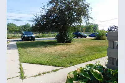 8622 W Villard Ave, Milwaukee, WI 53225 - Photo 38
