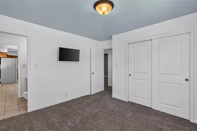 6720  Novak Rd, Racine, WI 53402 - Photo 12